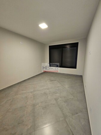Casa de 3 dormitórios — Vila Martins, Carapicuíba (foto 14 de 17)