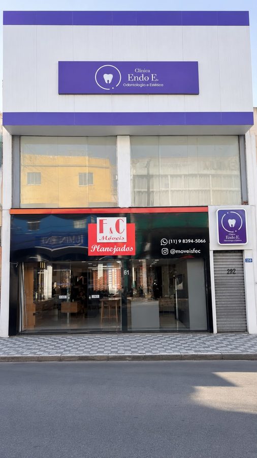 Sala comercial de 228m² — Centro, Jandira
