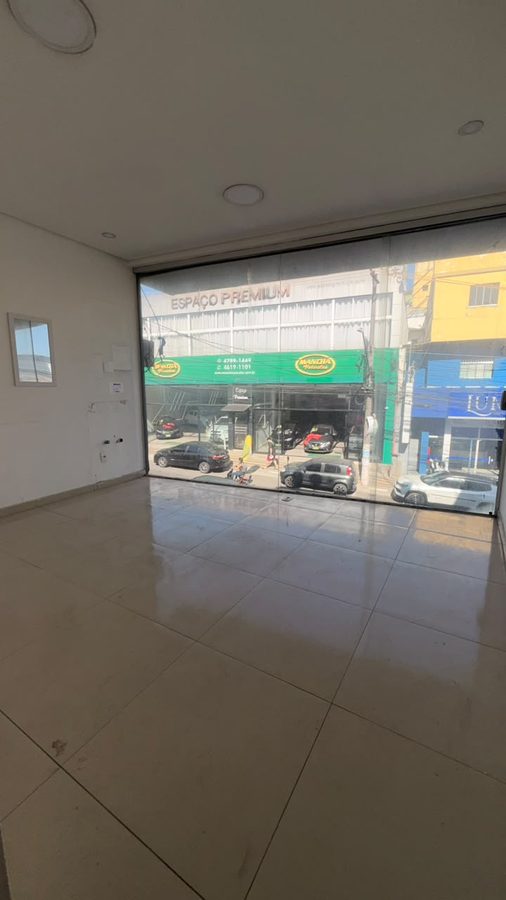 Sala comercial de 228m² — Centro, Jandira (foto 7 de 11)